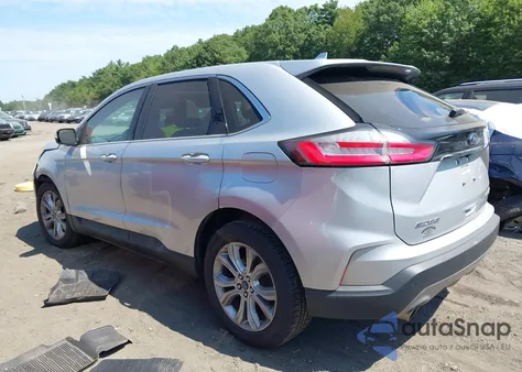 2019 Ford Edge Titanium z USA, uszkodzony, nr VIN 2FMPK4K95KBB04461